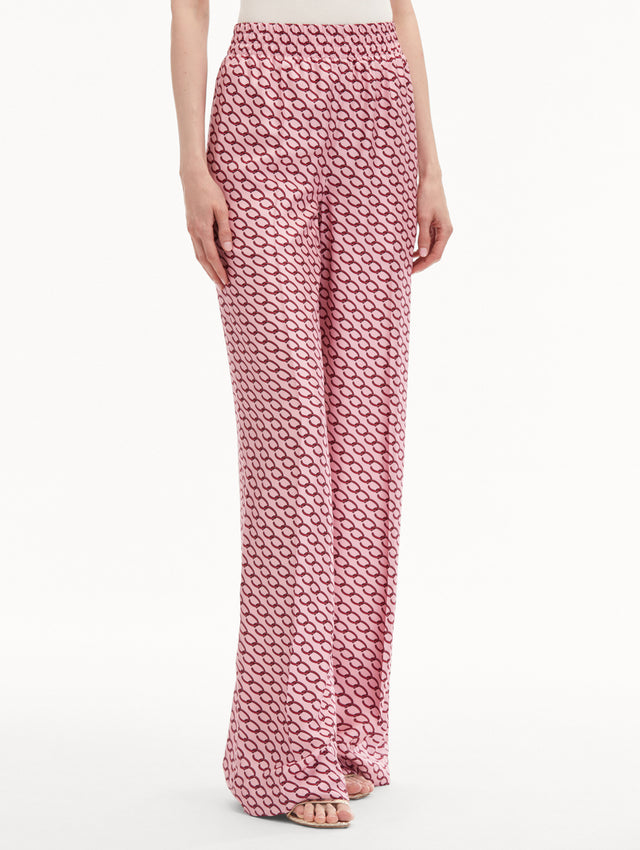 Small Oscar Chain-Link Pant
 in Pink Side View