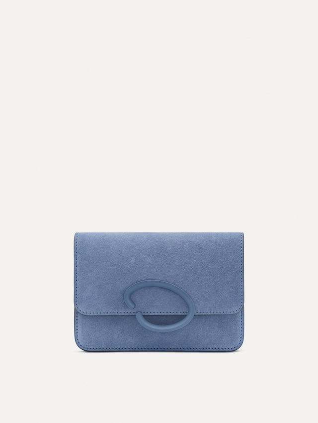 Blue O Pochette in Suede with gold strap and blue abstract O Clasp. Front View. 