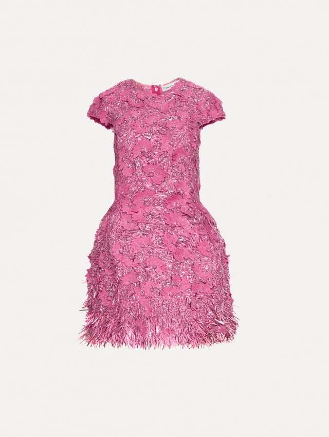 Pink cocktail mini with floral sequin embroidery and jewel neckline. With short sleeves and a cupcake silhouette.