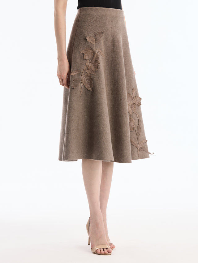 Hibiscus Embroidered Knit Skirt