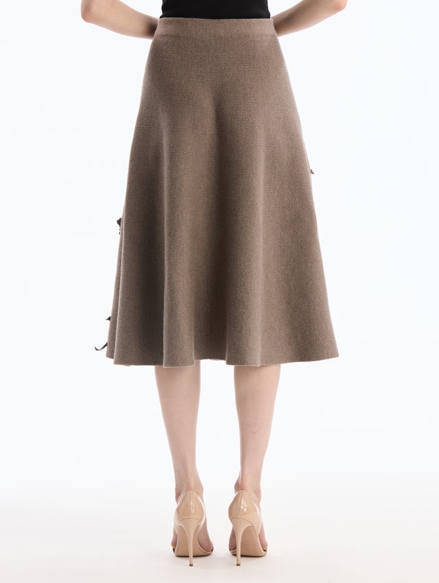 Hibiscus Embroidered Knit Skirt