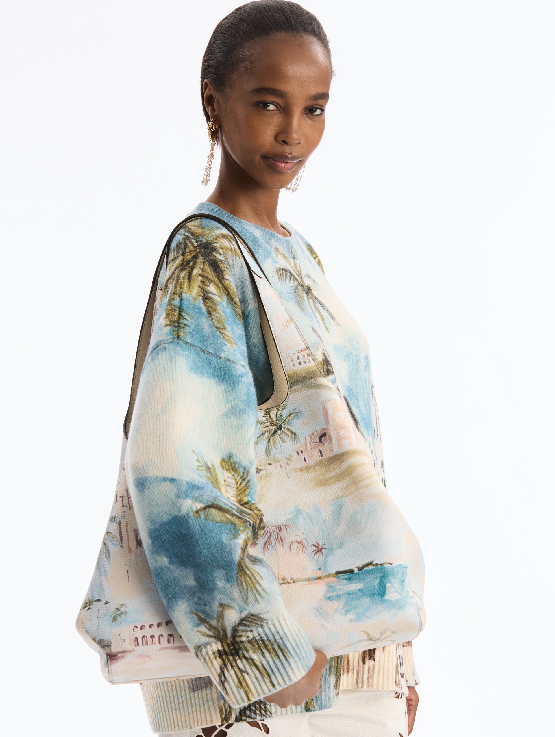 Large Leather Tote bag in Saltwater print. Front view. 