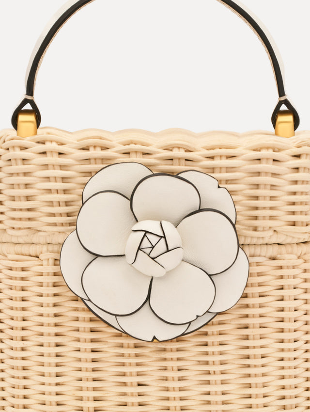 The Alibi in Wicker in White. Detail View.