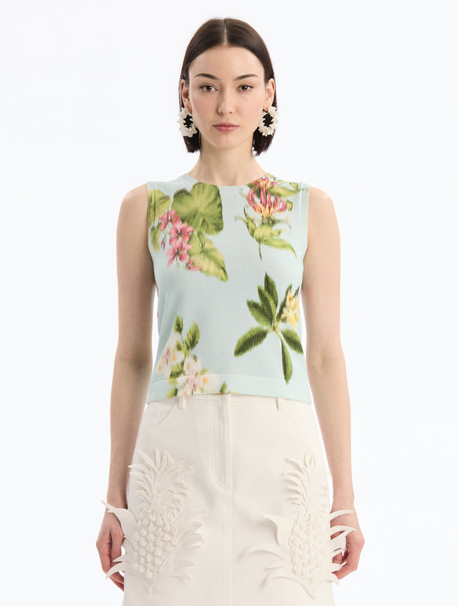 Light Blue Tank Top with Chiné Dominican Mixed-Floral Print. Sleeveless, Crew Neck. Front View. 