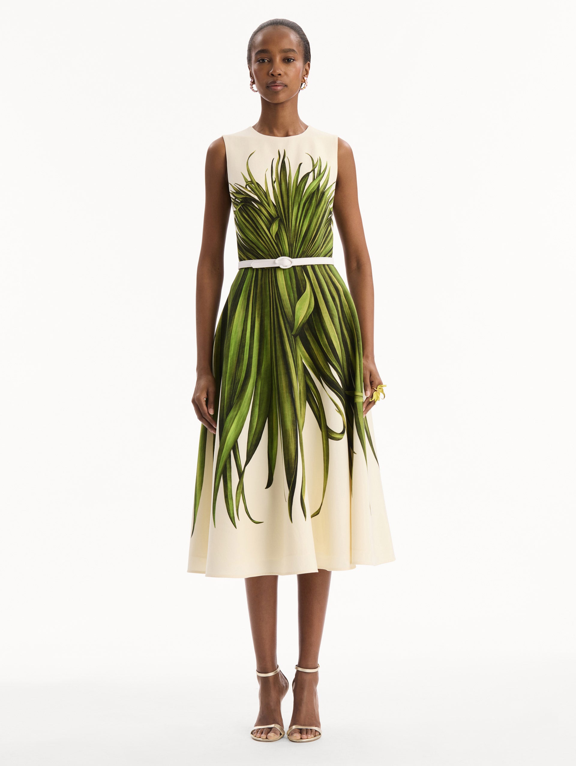 green and ivory dress Oscar de la Renta Fully lined Size:Medium (Shoe Size 2-5.5) Linen Cotton Blend Summer single-breasted