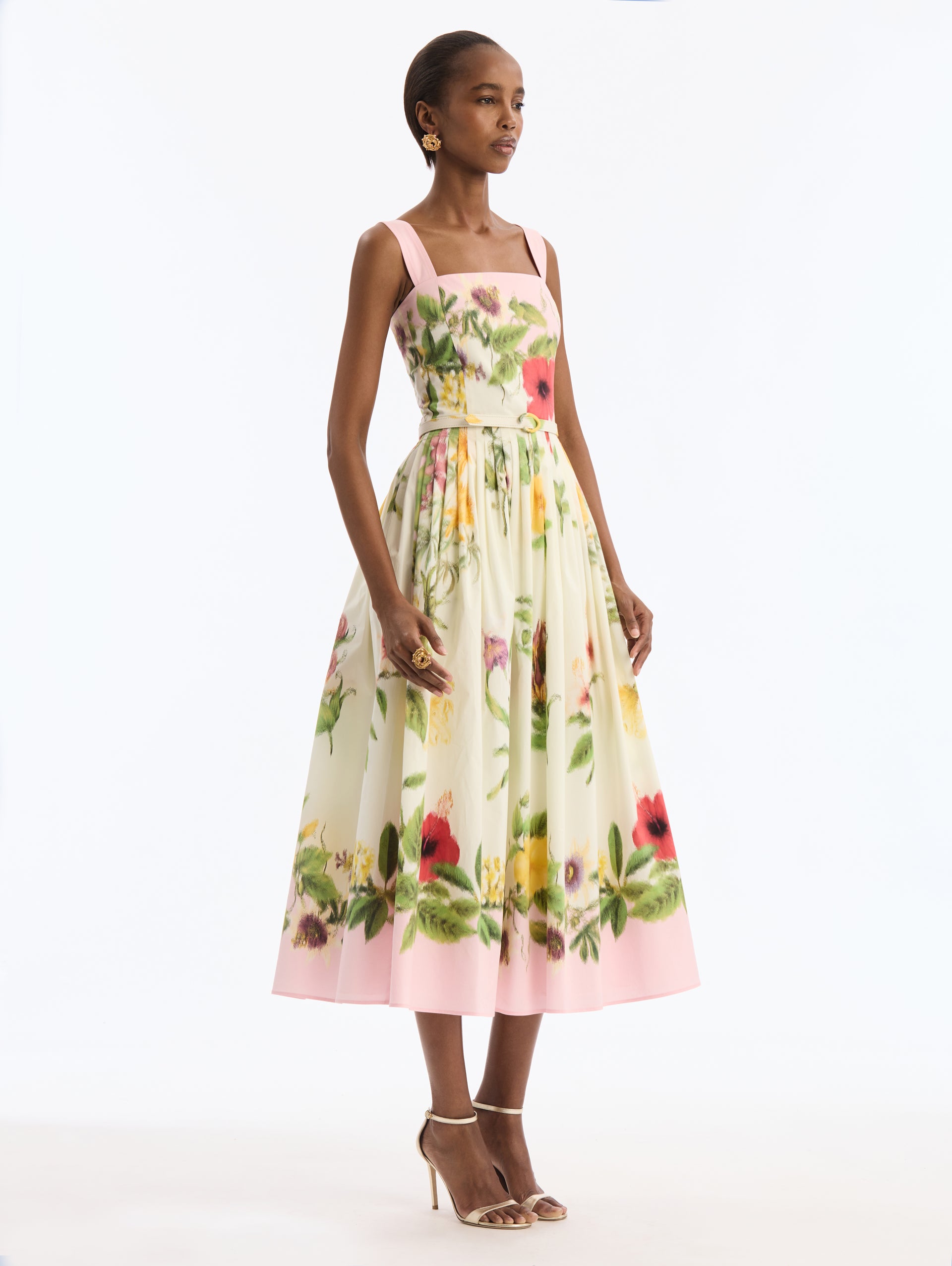 Pink Cotton Poplin Midi Dress with Dominican Mixed-Floral Print. Square Neck. Side View. 
