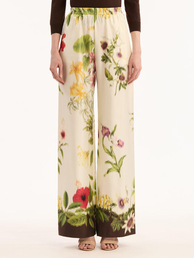 Dominican Mixed-Floral  Print on Wide Leg Pant. High waisted. Elastic Waist. Front View. 