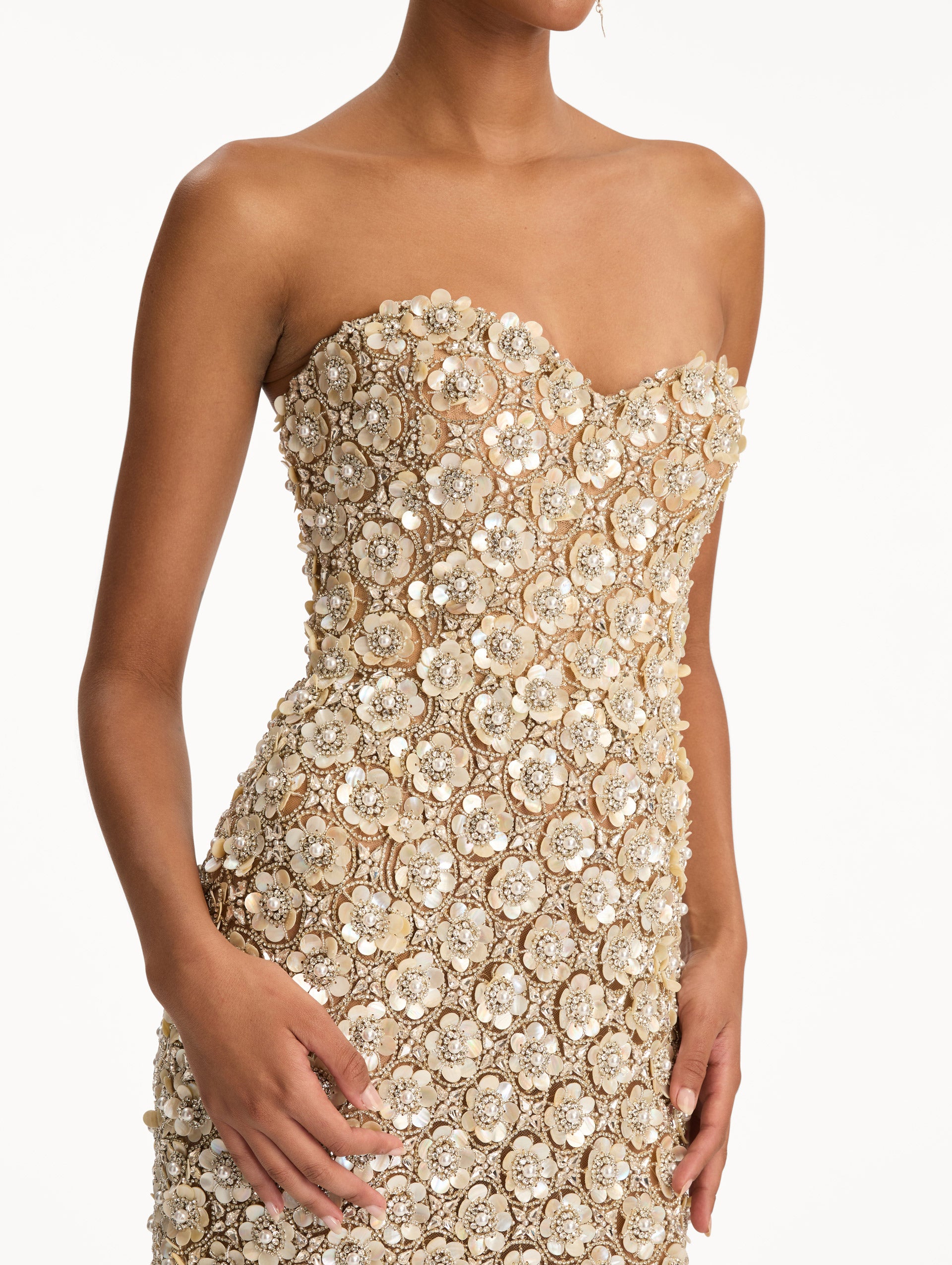 gold pearl dress Oscar de La Renta