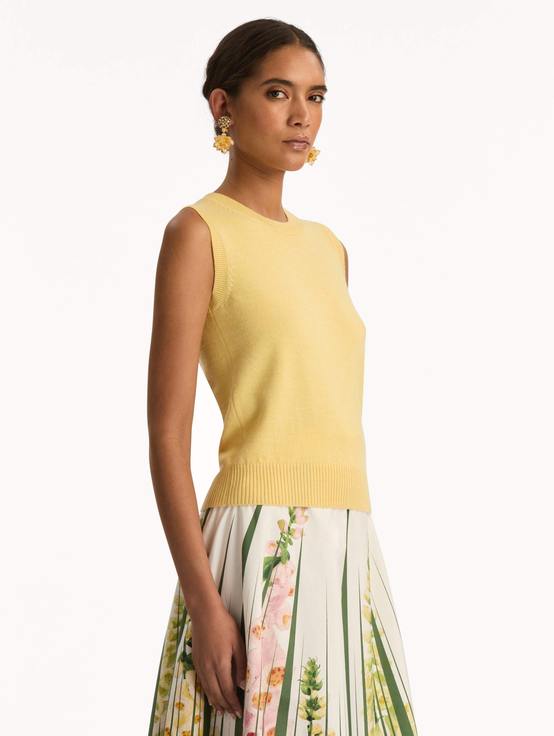 Yellow Virgin Wool Tank with ribbed hem. Side View.