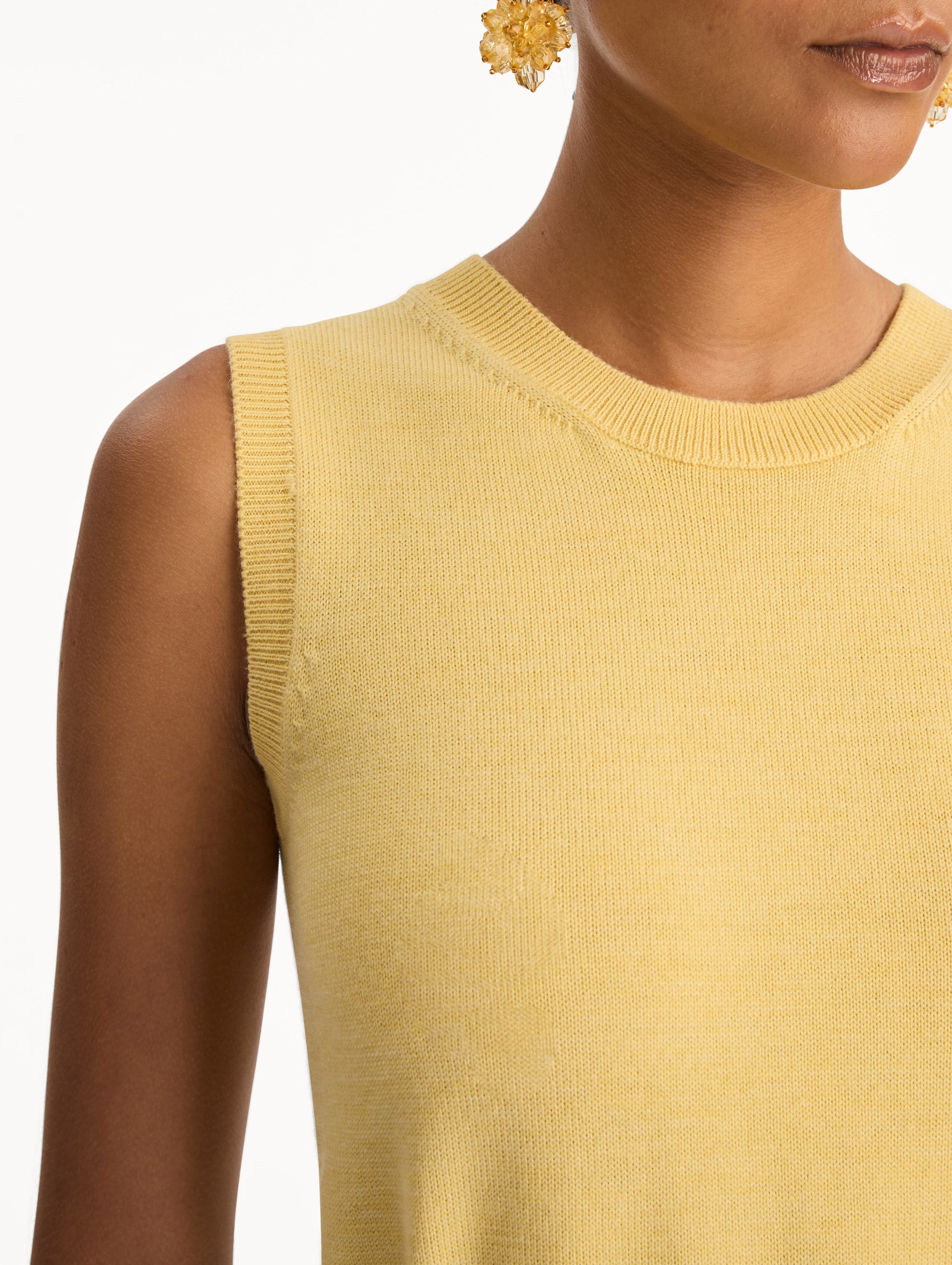 Yellow Virgin Wool Tank with ribbed hem. Zoom View.