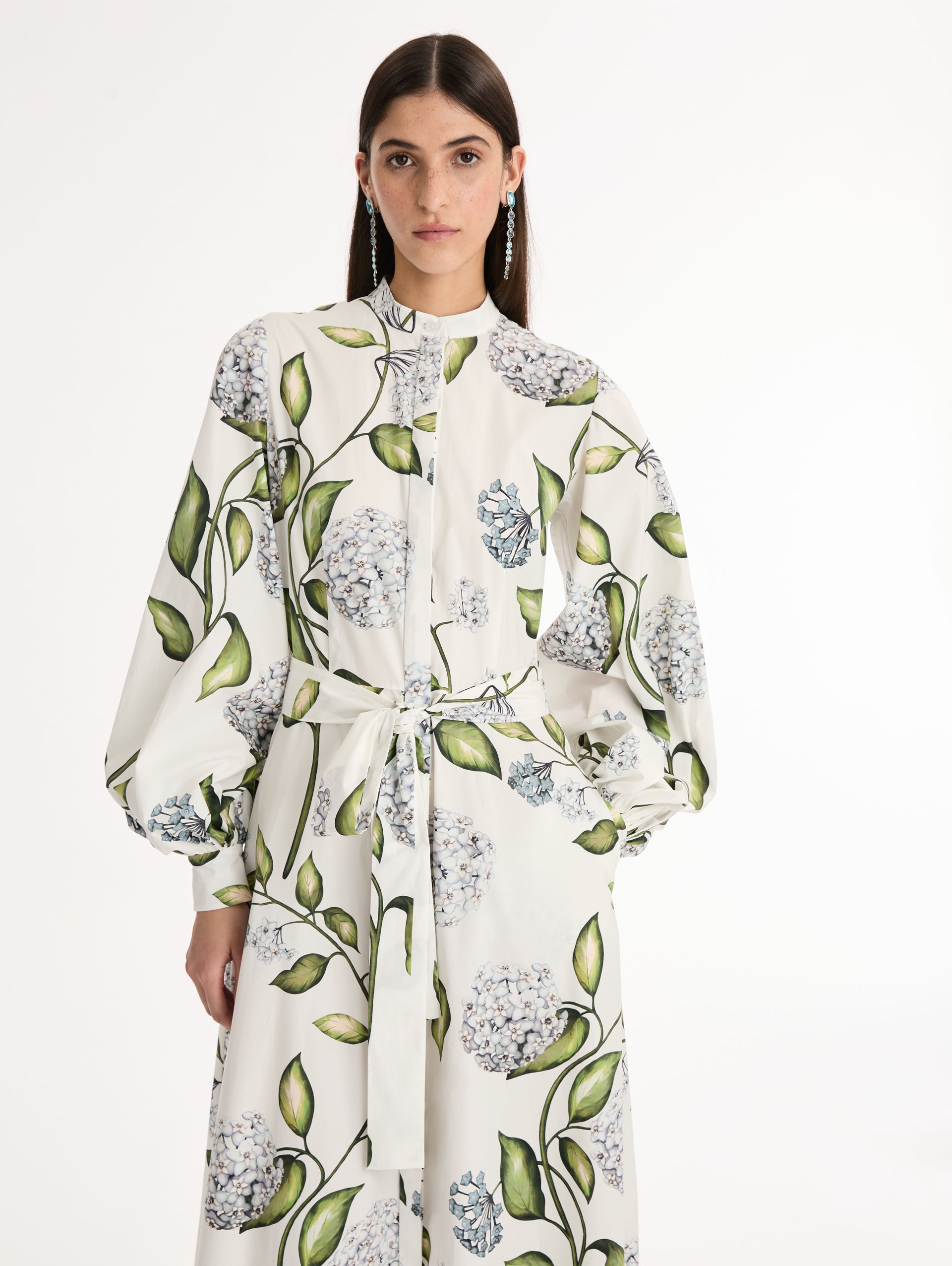 White Porcelain Flower Cotton Poplin Caftan with puffed sleeves and tie belted waist. Zoom View.