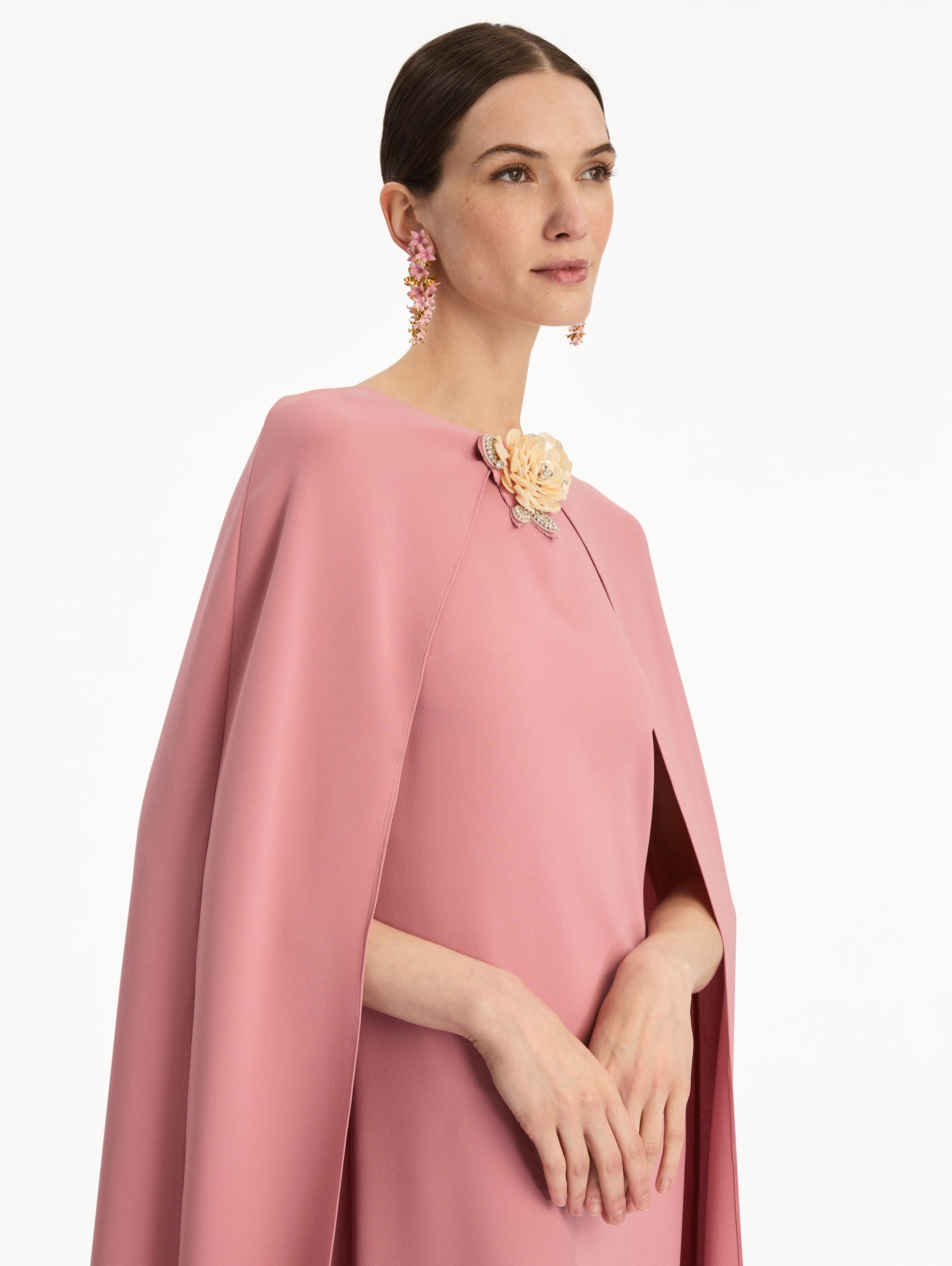 Pink Brooch Embroidered Cape-Back Caftan with a straight silhouette, detailed with a gold leaf accent at the neckline. Zoom View.