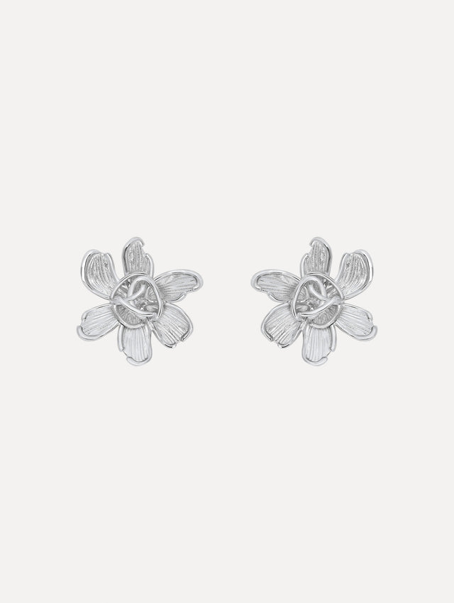 Floral post back silver earrings with sculpted petals with the Oscar 'O' and a braided emblem at the center. 