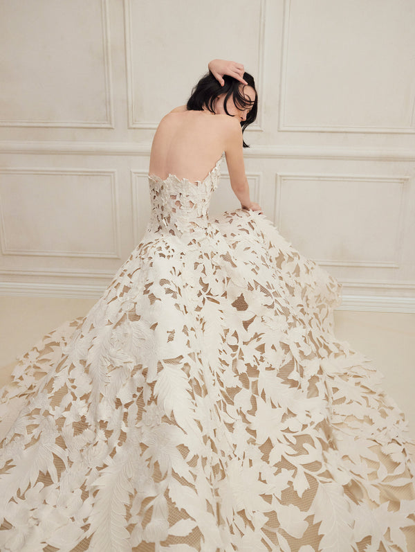 Bridal Fall 2024 Bridal Fall 2024