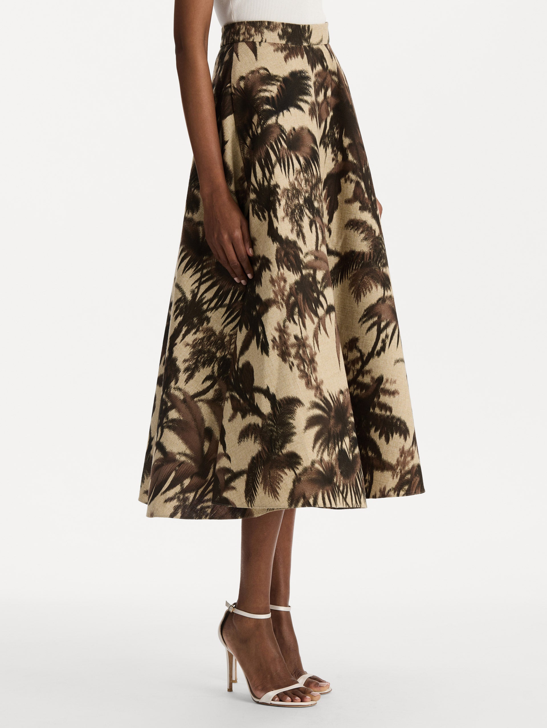 Chiné Palm Leaves Skirt in Espresso and Ivory print. Side view.