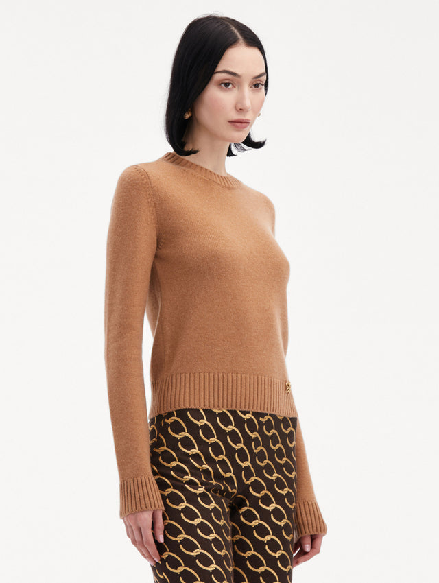 Camel O Flower Cashmere Pullover Paired with Oscar Chain-Link Pants Side View