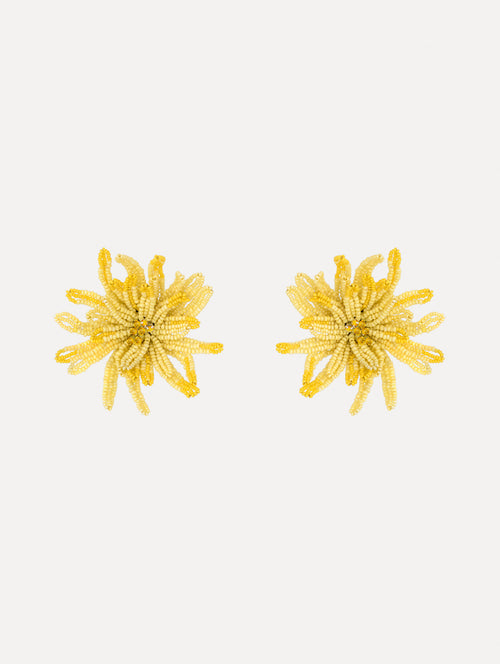 The image depicts beaded chrysanthemum earrings. Front view.